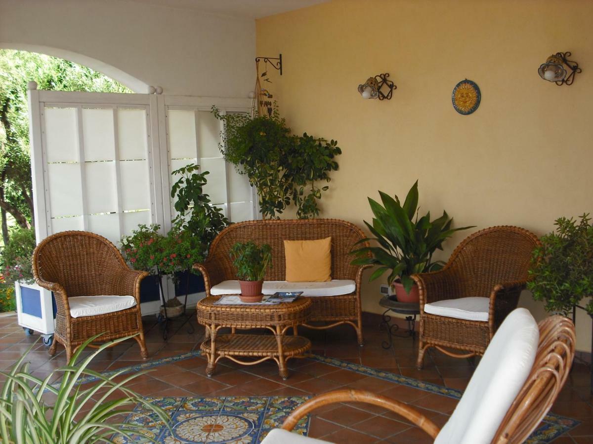 "Villa Rosa" مارينا دي راغوزا المظهر الخارجي الصورة